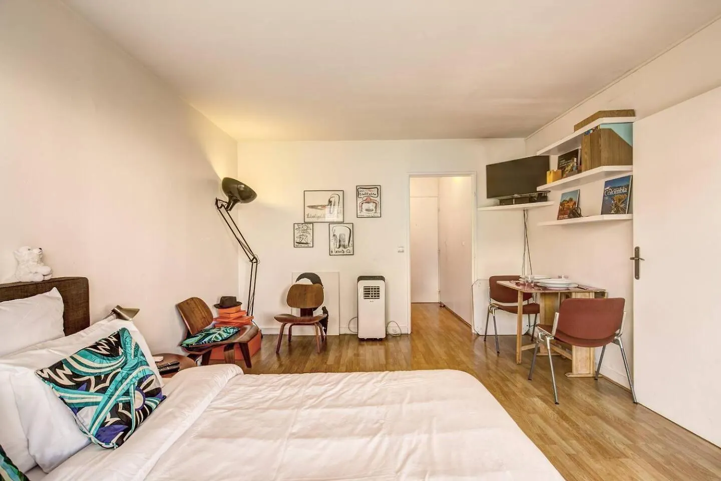 Appartamento Rue Saint-Maur 1-Bed Studio Balcony And View Parigi