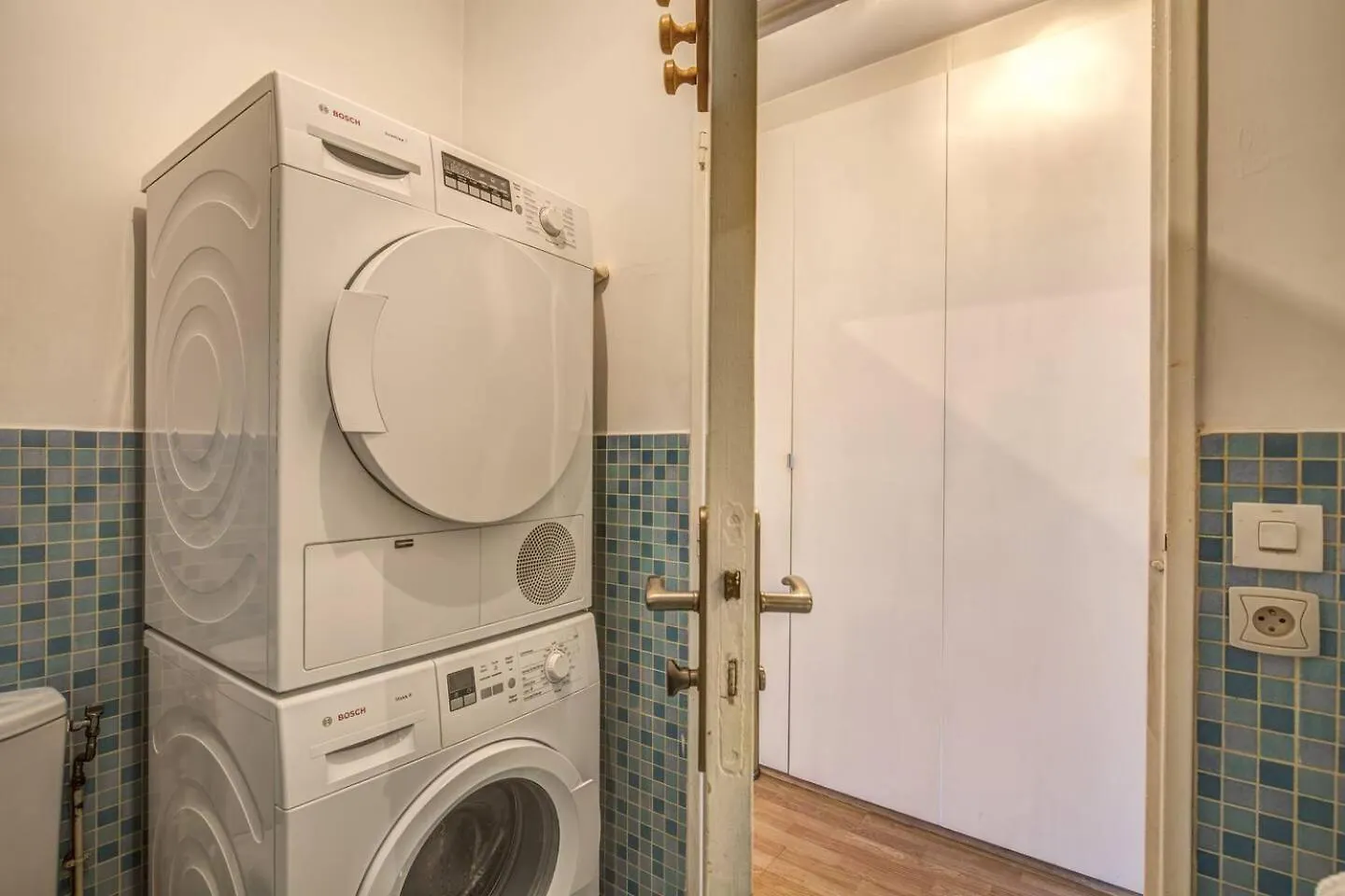 Rue Saint-Maur 1-Bed Studio Balcony And View Parigi 0*,  Francia