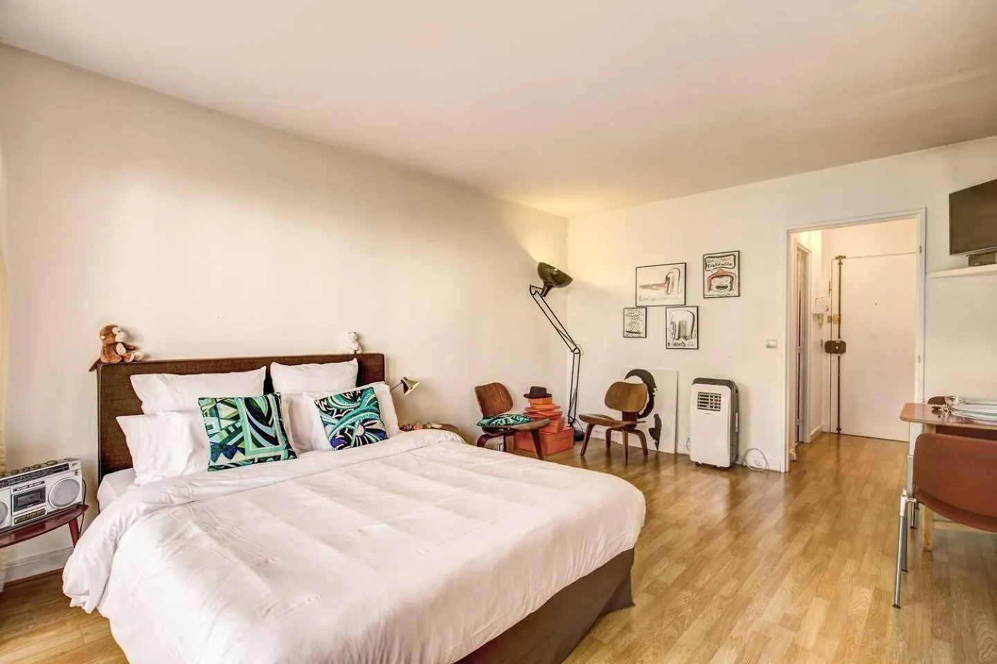Daire Rue Saint-Maur 1-Bed Studio Balcony And View Paris Fransa